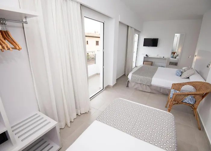 Hotel Chevy & Cala Ratjada (Mallorca)