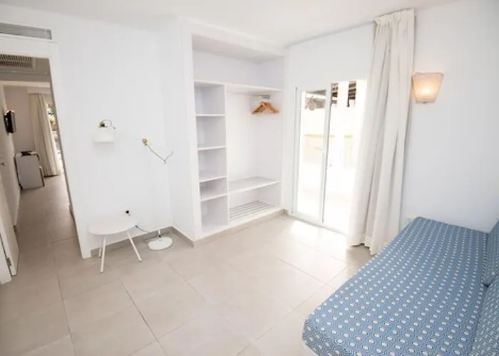 Hotel Chevy & Cala Ratjada (Mallorca)